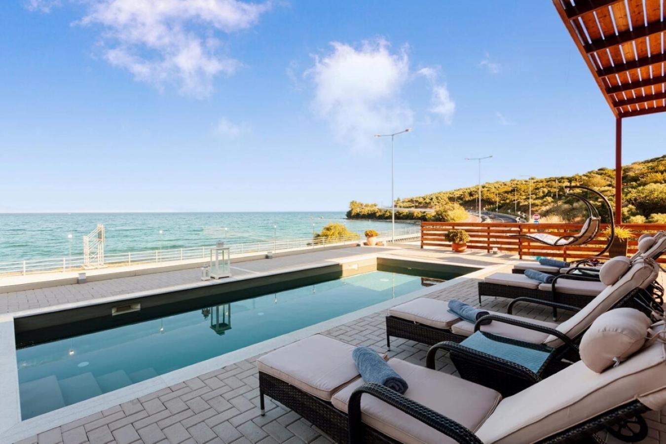 Seaside Summer Bliss - Aurora Luxury Pool Paradise Petalídhion Buitenkant foto